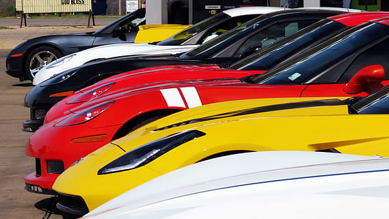 sports cars on parking lot, corvette, stingray, automobile HD wallpaper