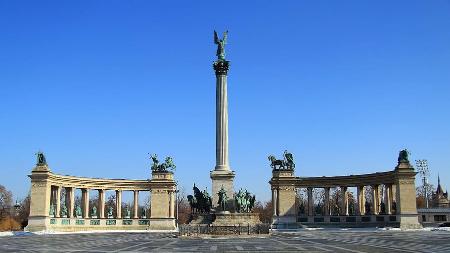 tower statue in between column, Budapest, Heroes ' Square, Sunlight HD wallpaper