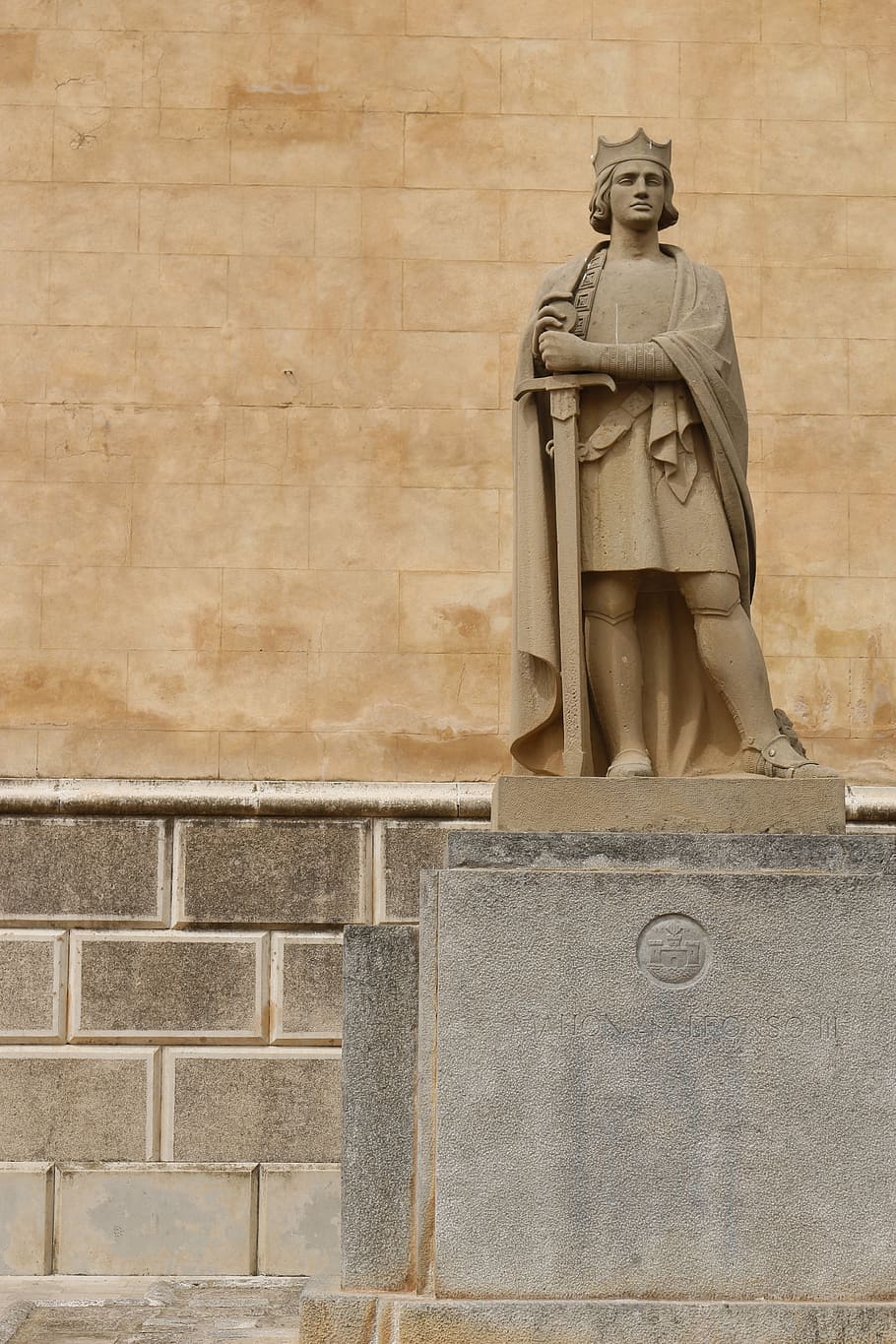 Mahon, Statue, Sculpture, Historically, capital, monument, alfred iii HD wallpaper