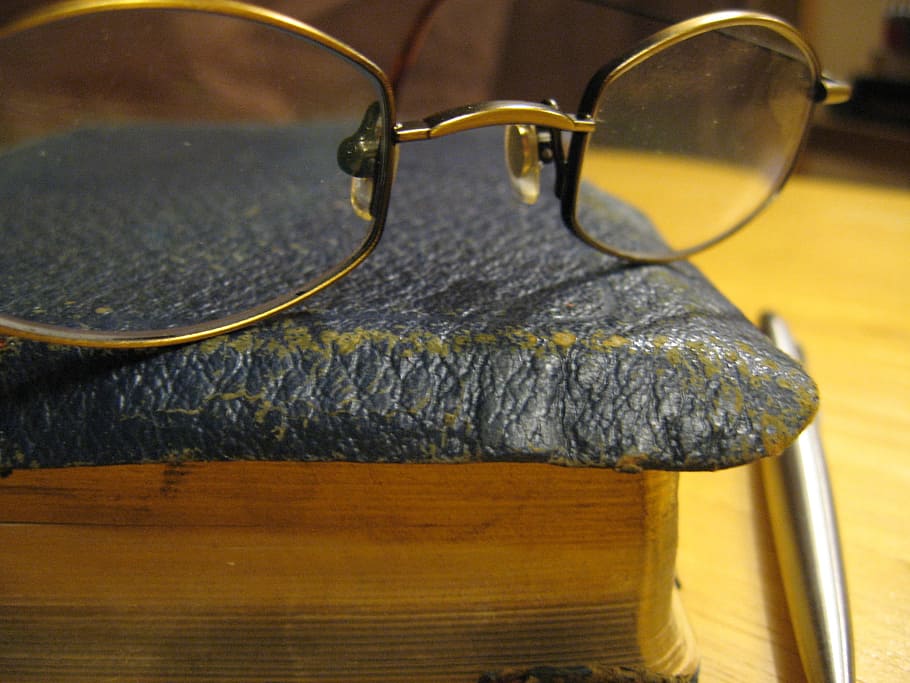 Glasses, Old, Book, Spectacles, Vintage, retro, reading aid HD wallpaper