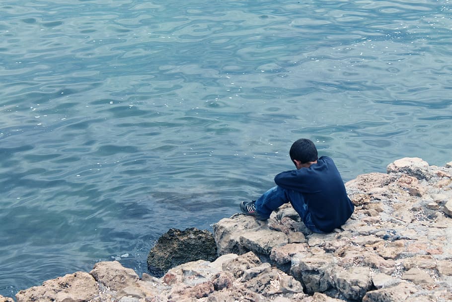 child, sadness, marine, sea, outdoors, nature, water, real people HD wallpaper