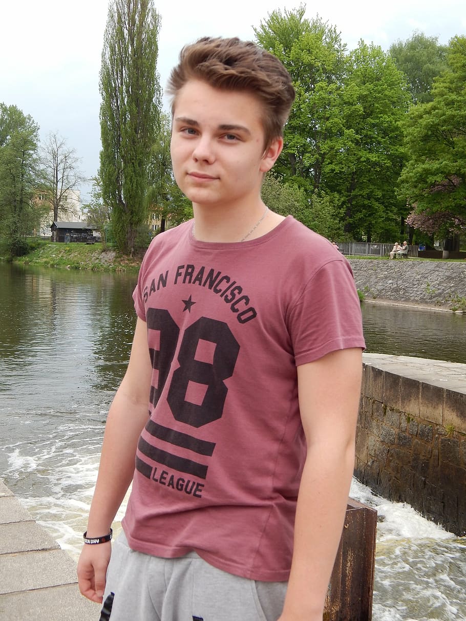 boy, friend, spring, water, one person, looking at camera, real people HD wallpaper