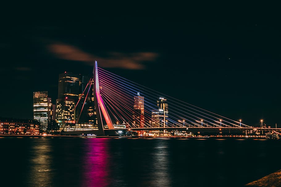 concrete footbridge near concrete buildings, bridge near the city HD wallpaper