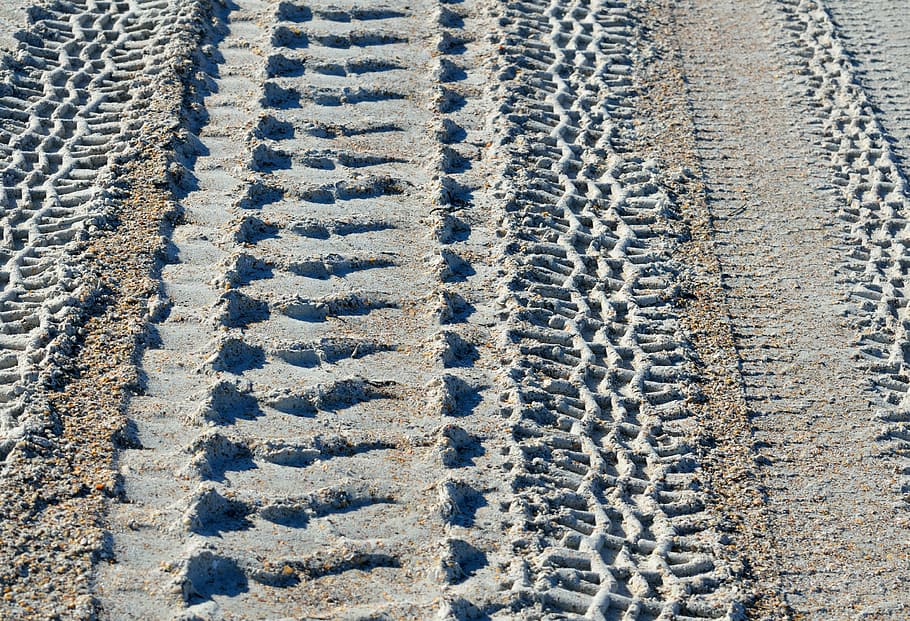 close-up photography of sands, tire tracks, design, pattern HD wallpaper