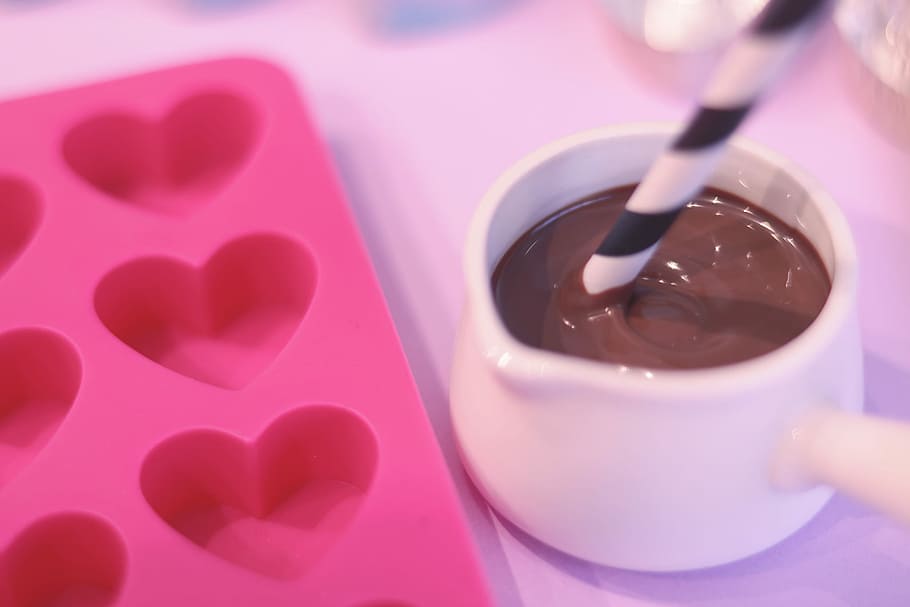 black chocolate fondue in white ceramic cup, dessert, sweet Food, HD wallpaper