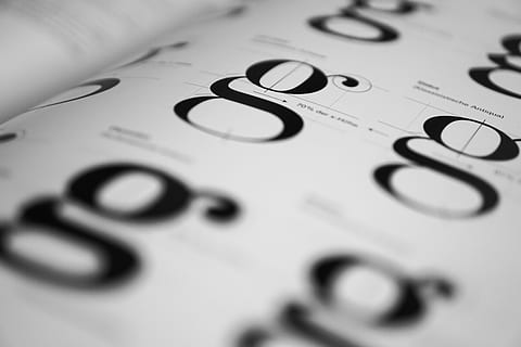 white and black g letter printed paper, typography, geschtaltung HD wallpaper