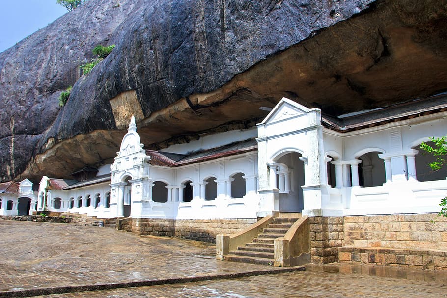 white concrete building under rock formation, Dambulla, Sri Lanka, HD wallpaper