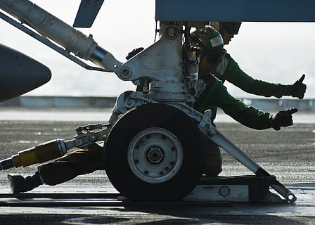 sailors, crew, catapult operations, ready, launch, aircraft HD wallpaper