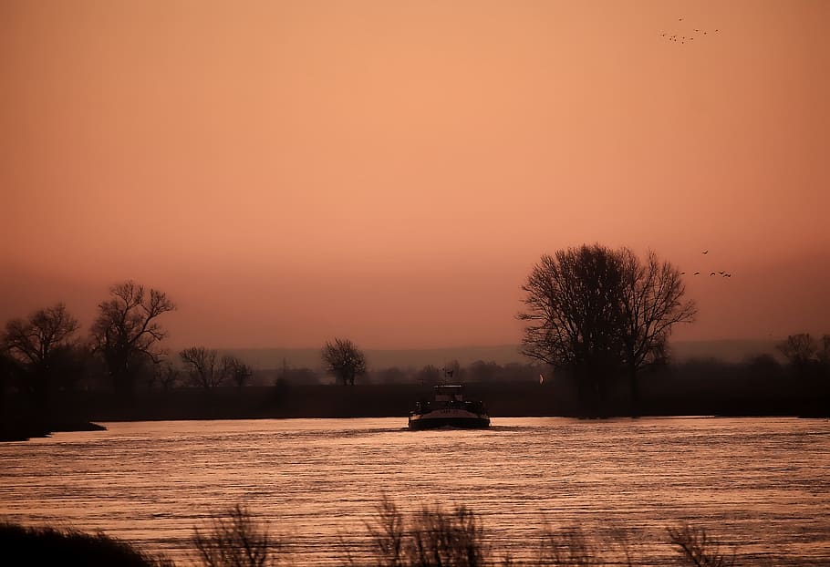 Landscape, River, Kahn, Trees, Twilight, sunset, silhouette HD wallpaper