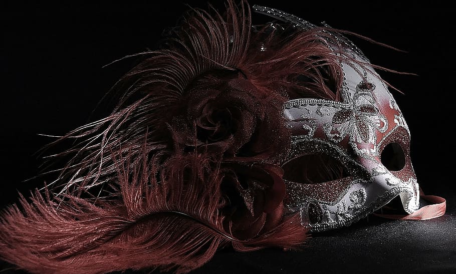women's white and red mask, venetian, light painting, mask - Disguise