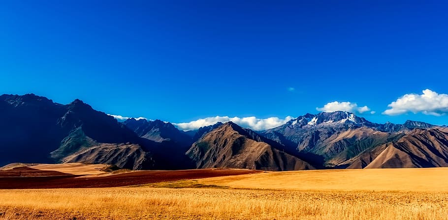 desert surrounded by mountains under clear sky, peru, clouds HD wallpaper