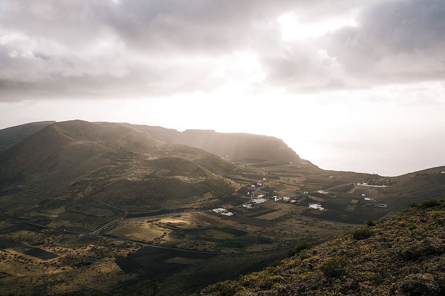 winding road on hill, valley during daytime, mountain, cloud HD wallpaper