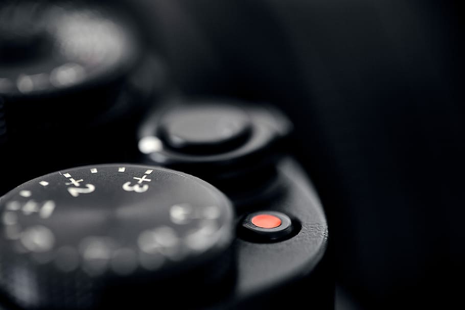 close view of DSLR camera buttons, selective focus photography of camera