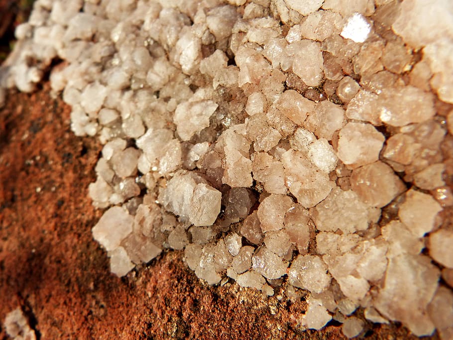 red sandstone, quartz, scale, close-up, textured, food, no people HD wallpaper