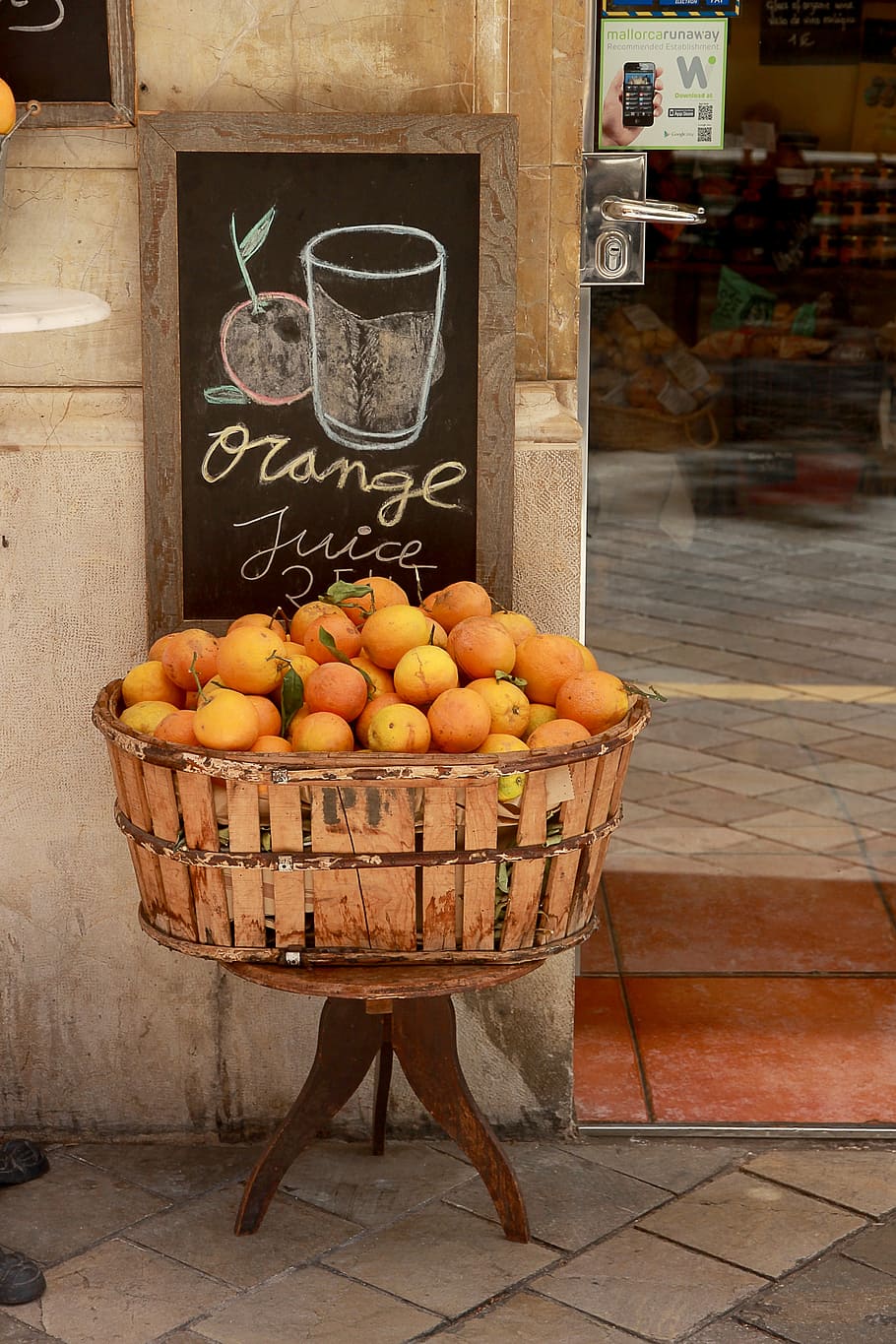 oranges, basket, display, board, slate, fruit basket, note HD wallpaper