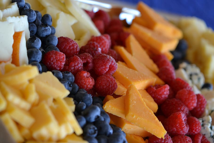 Breakfast, Cheese, Tray, part tray, fruit, strawberry, food and drink HD wallpaper