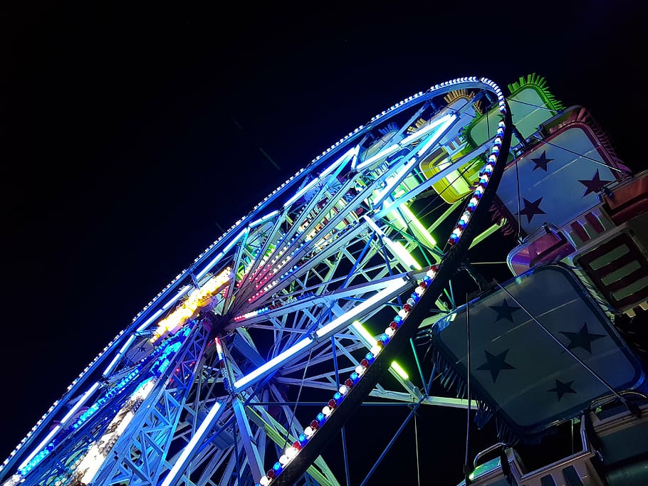 HD wallpaper: amusement park, big wheel, blur, carnival, carousel, circus |  Wallpaper Flare