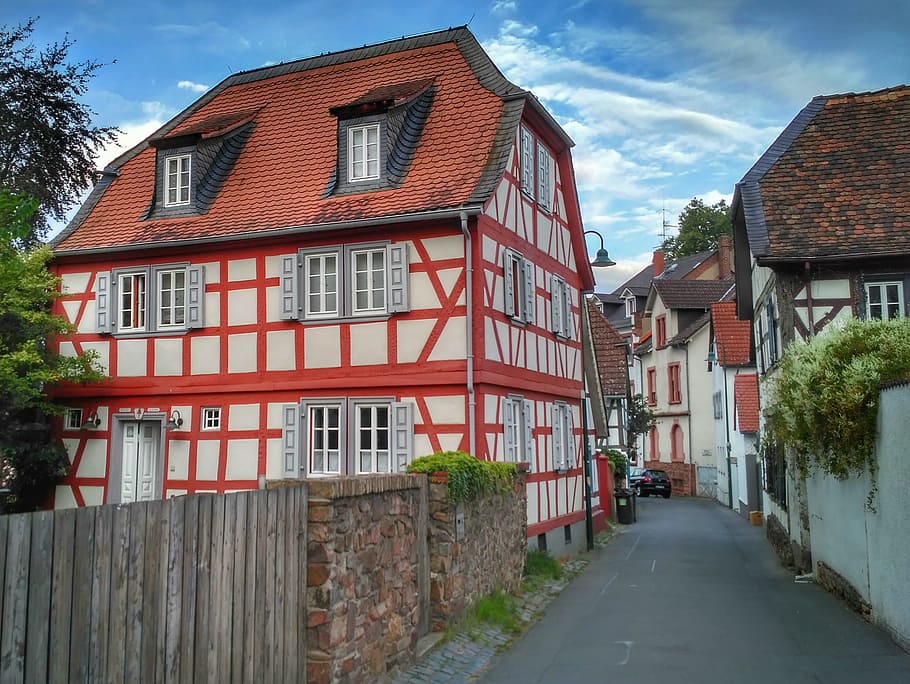 Darmstadt, Hesse, Germany, Bessungen, hangman house, fachwerkhaus