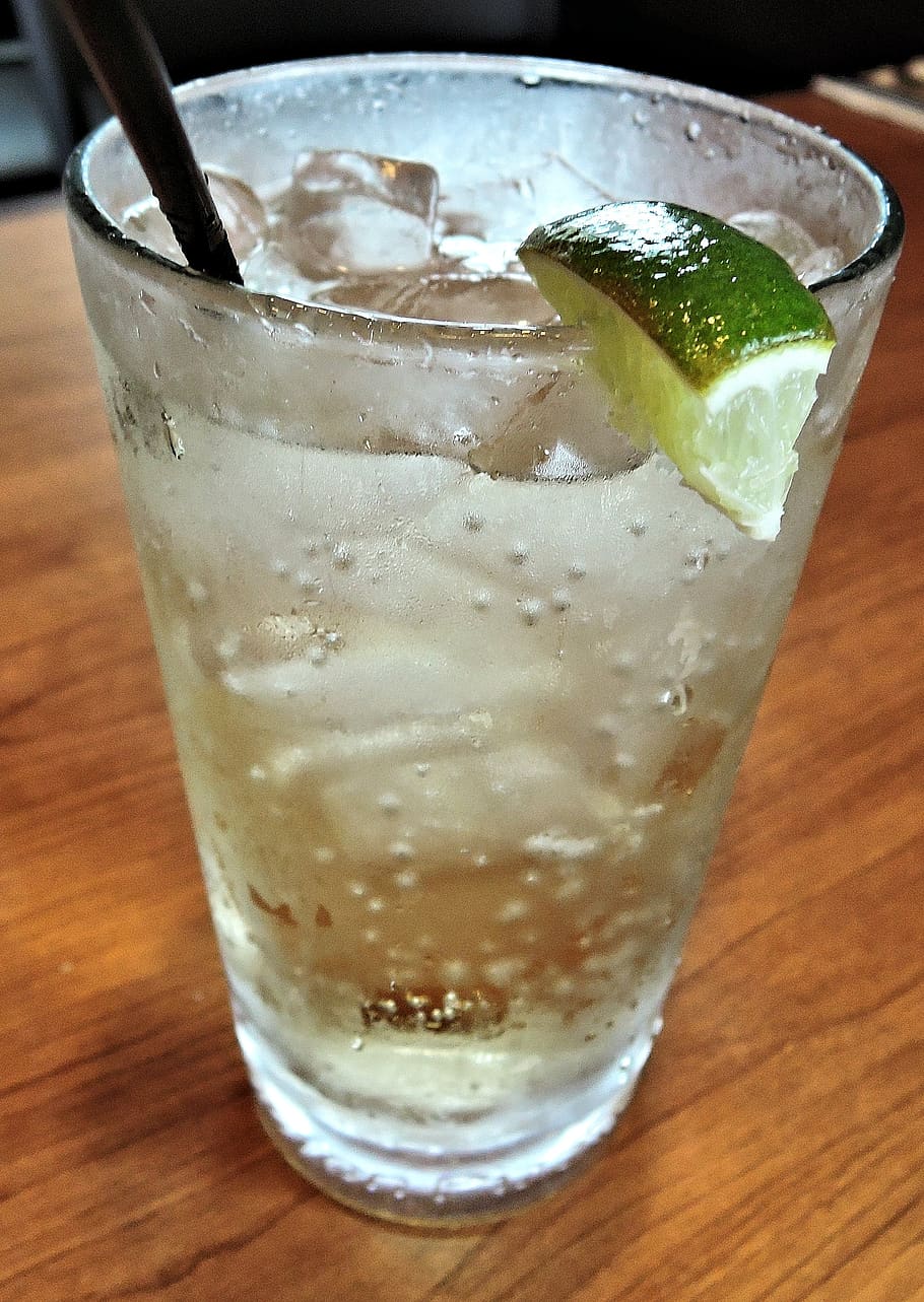 ginger ale, ice, lime, soft drink, glass, food and drink, drinking glass HD wallpaper