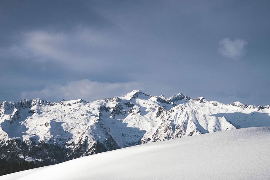 snow with mountain ahead, mountain range, cloud, hill, cold temperature HD wallpaper