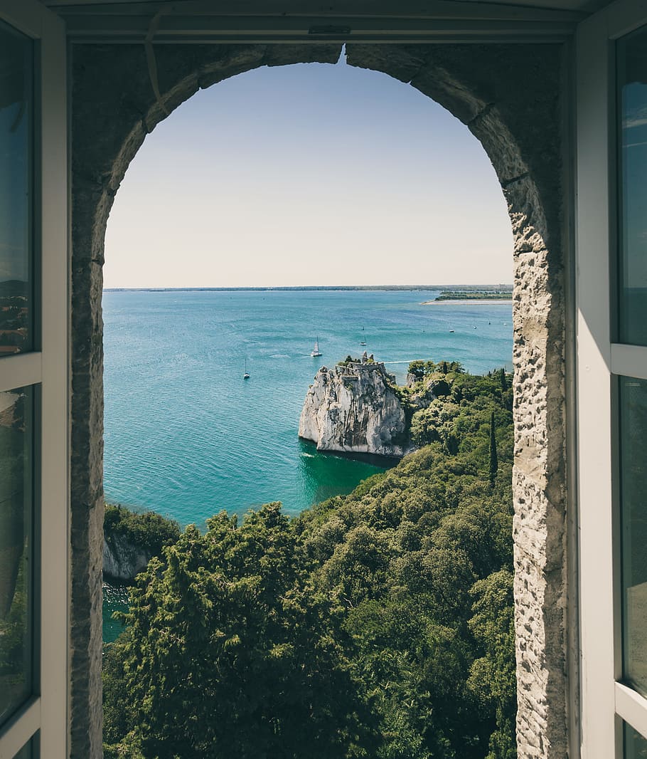 sea, landscape, nature, sky, arched window, architecture, beach HD wallpaper