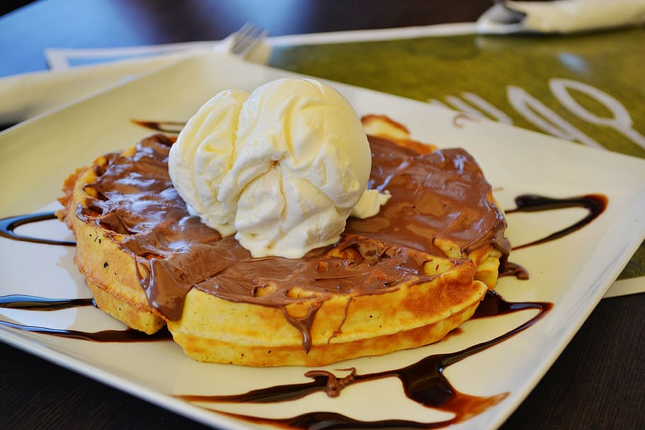 pancake with vanilla ice cream, food, waffle, dessert, chocolate