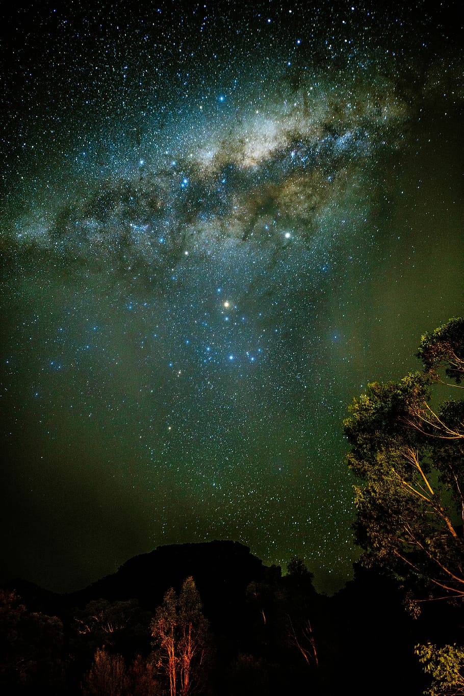 Online crop | HD wallpaper: Milky Way galaxy during nighttime, green ...