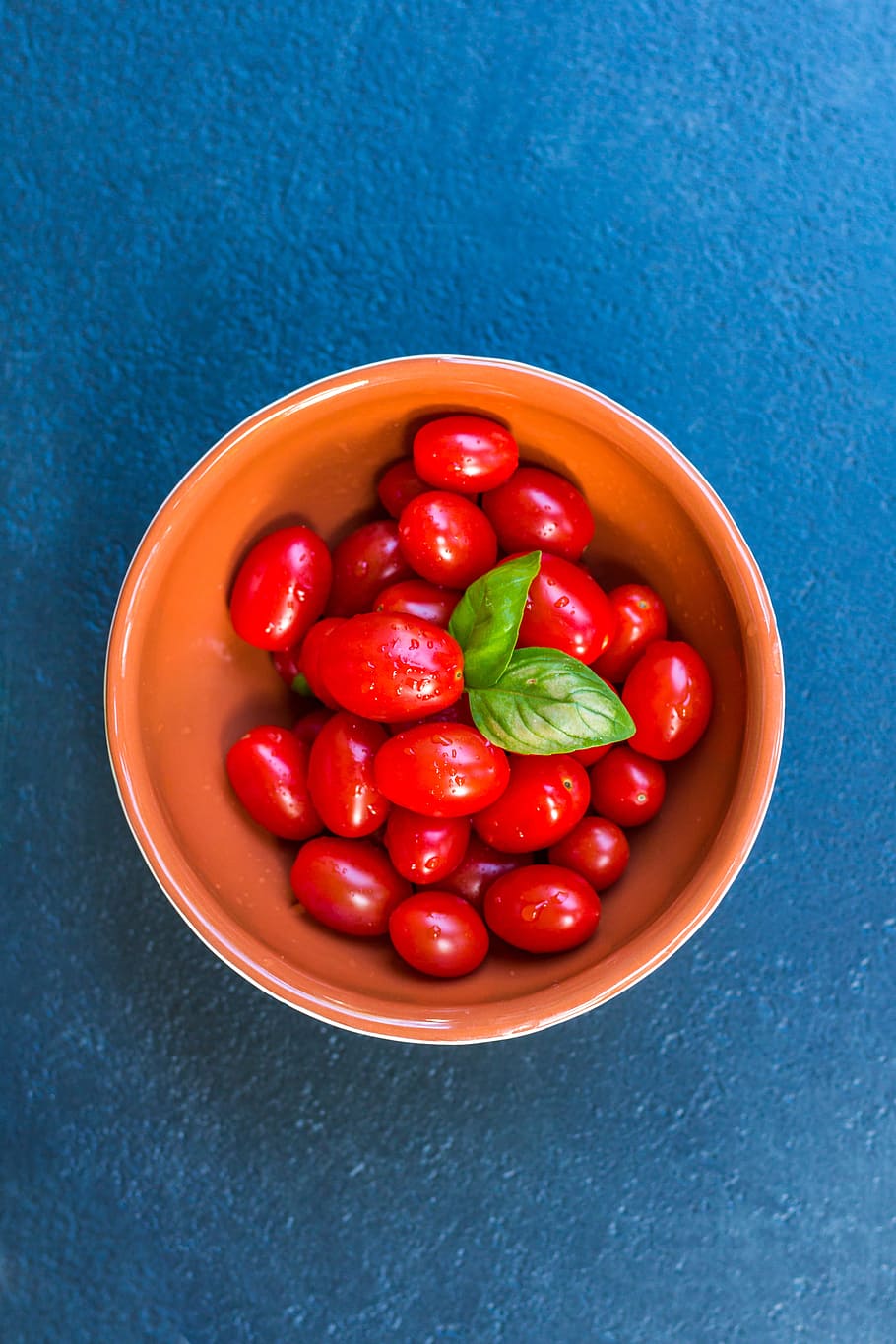 food, salad, healthy, red, basil, blue, bowl, cherry tomatoes HD wallpaper