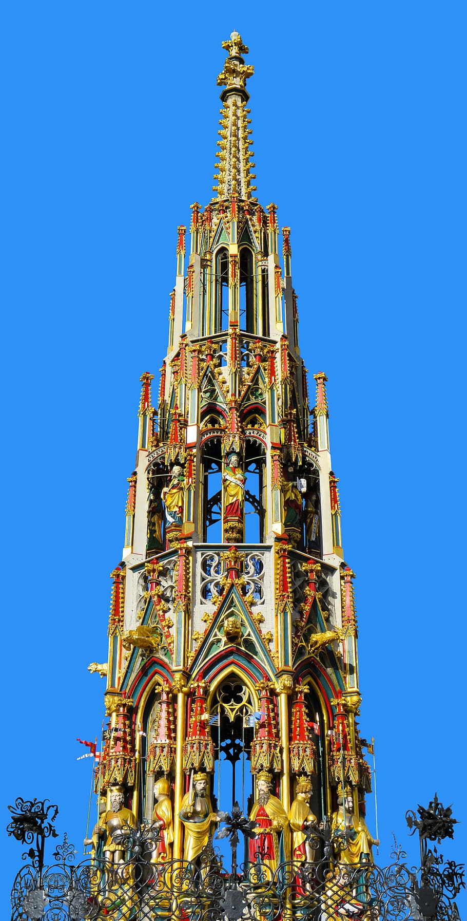 HD   Building Beautiful Fountain Nuremberg Beautiful   Building Beautiful Fountain Nuremberg Golden 