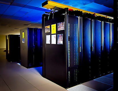 line of three black metal machines, Supercomputer, Mainframe HD wallpaper