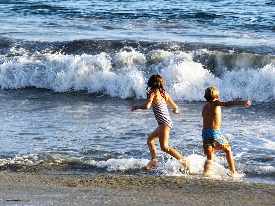 beach, play, kids, summer, child, childhood, water, waves, brother, HD wallpaper