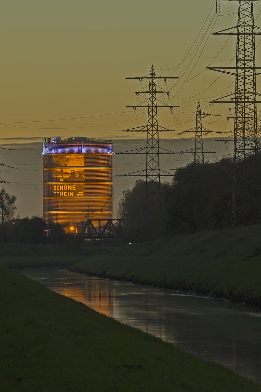 night, gasometer, river, emscher, strommast, long term, exposure HD wallpaper