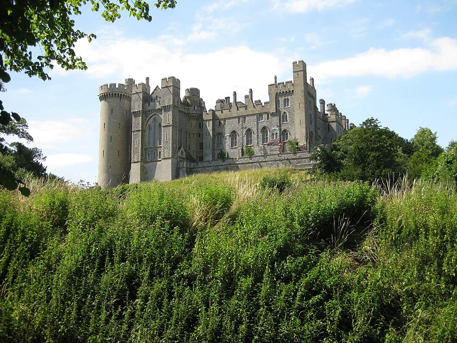 architectural photo of concrete building during daytime, arundel castle, HD wallpaper