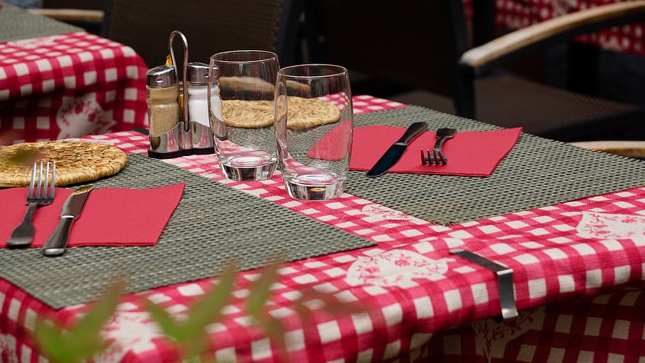 two drinking glasses on table, restaurant, set, salt, pepper HD wallpaper