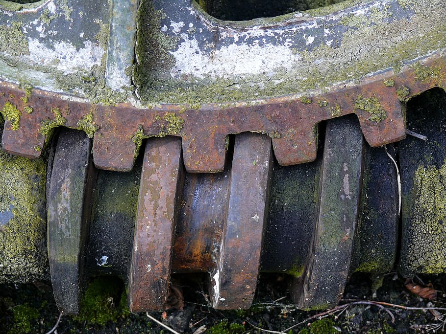 closeup photography of black and brown metal equipment, technology HD wallpaper