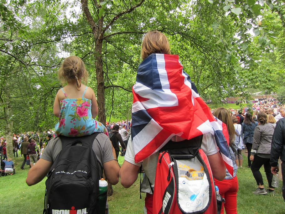 Family, Hyde Park, London, Flag, Fans, party, people, child, HD wallpaper