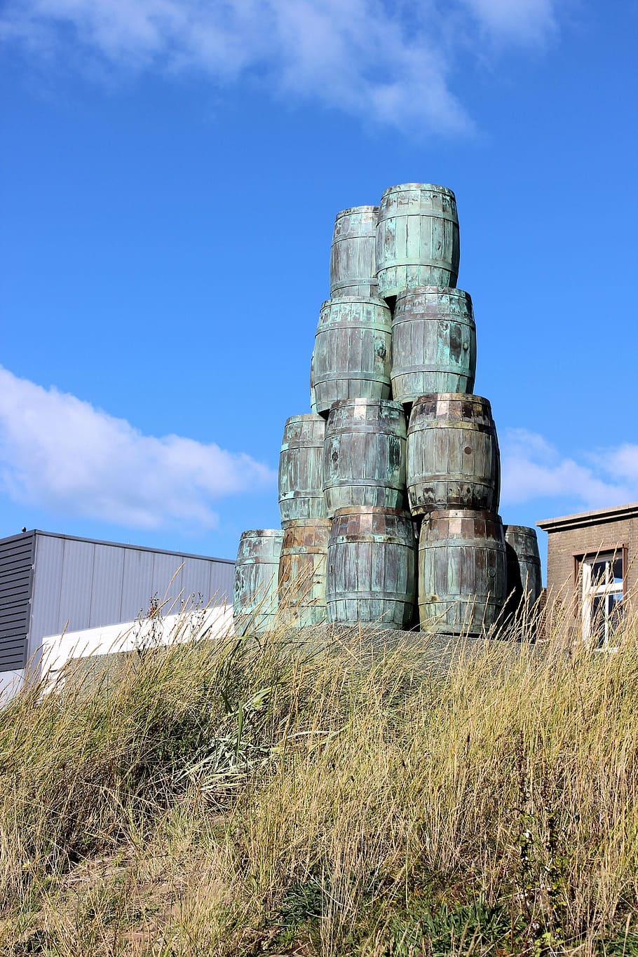 sculpture, vessels, tons, scheveningen, summer, sunny day, sky HD wallpaper