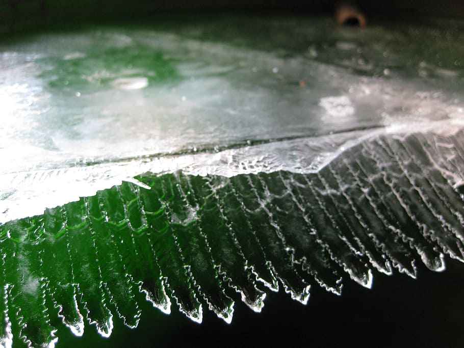 frozen, ice, water, surface, eiskristalle, iced, cold, crystals HD wallpaper
