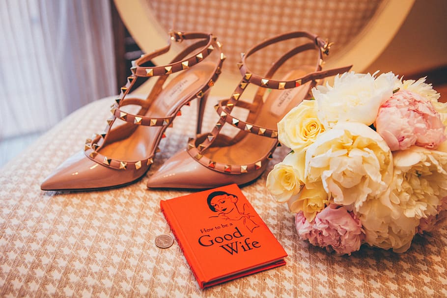 pair of heels beside flower bouquet, brown, leather, studded, HD wallpaper