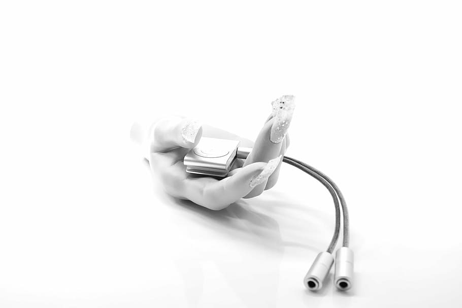 mp3 player, give, two cables, hand, healthcare And Medicine HD wallpaper