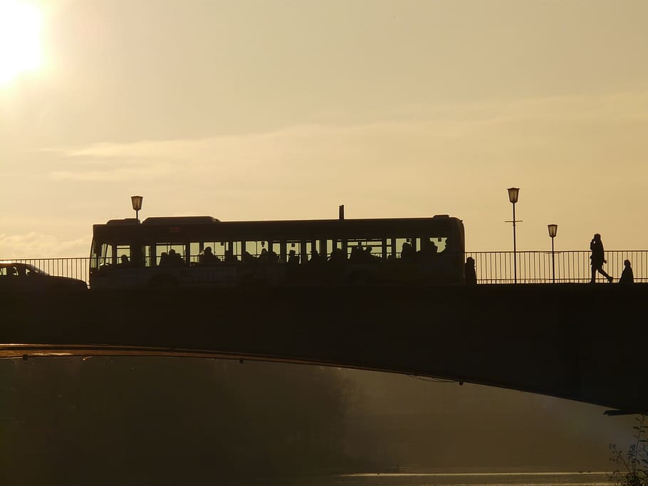 Bridge, Human, Profile, Silhouette, Web, street lamp, back light HD wallpaper