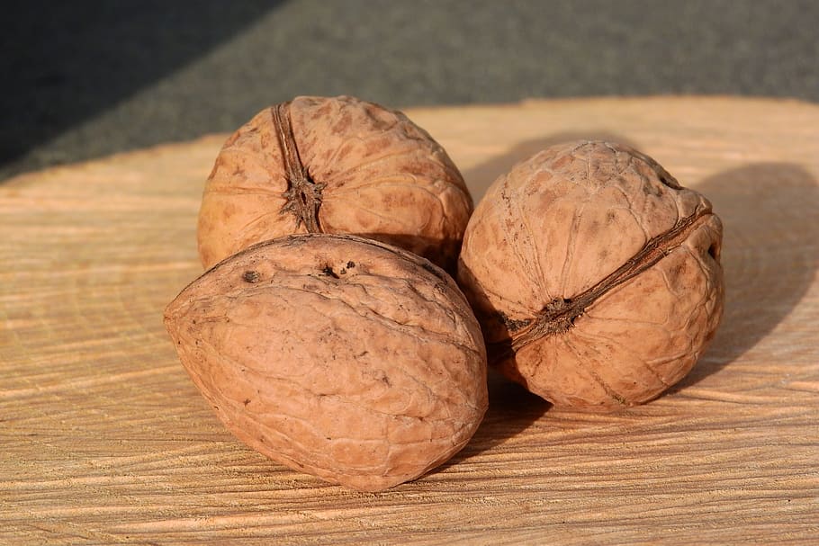 Nuts, Walnuts, Shell, healthy eating, food and drink, table HD wallpaper