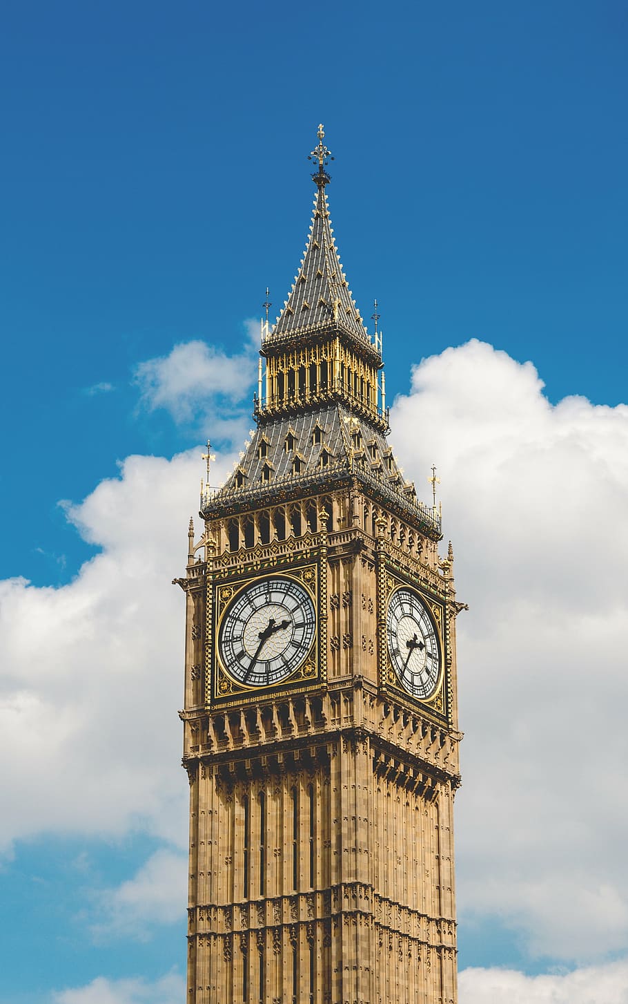 Big Ben Tower at daytime, clock, white, blue, cloudy, sky, clouds HD wallpaper