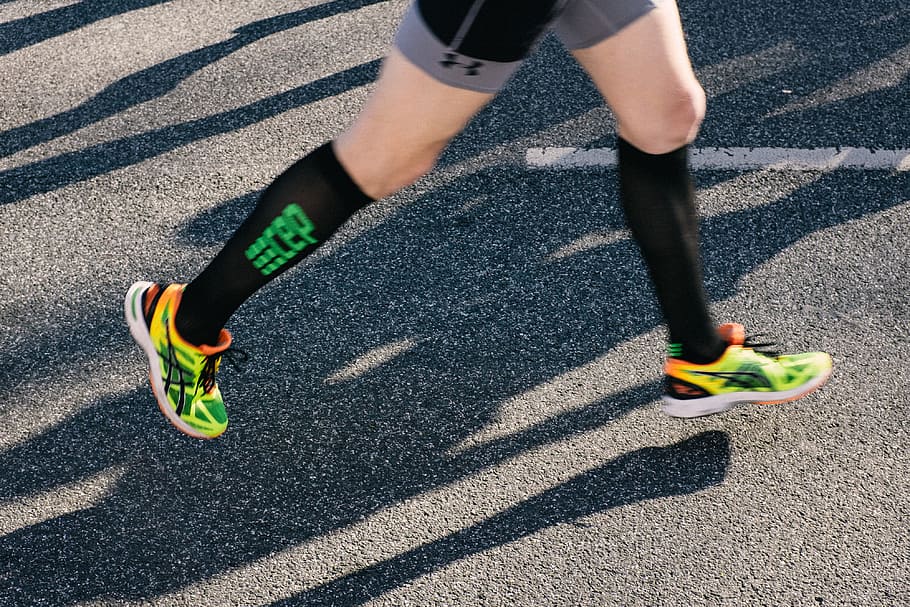 Marathon runner legs, sports, outdoors, exercising, human Leg, HD wallpaper