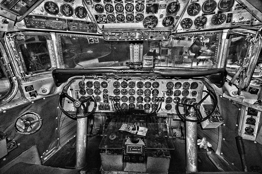Aircraft Cockpit, flight, pilot, cabin, control panel, flight deck