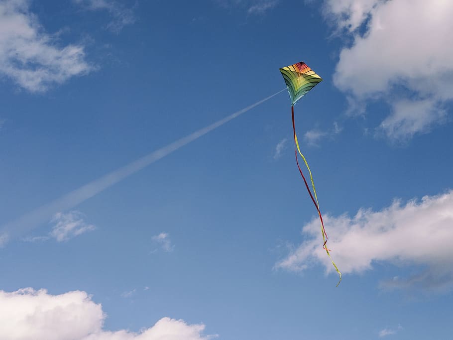 kite, play, blue, sky, cloud - sky, flying, low angle view HD wallpaper