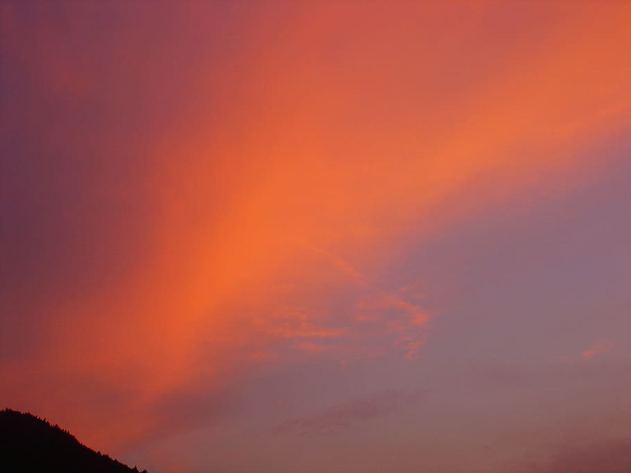 sky, sunset, red, at dusk, sunrise, light, rays, sunlight, clouds HD wallpaper