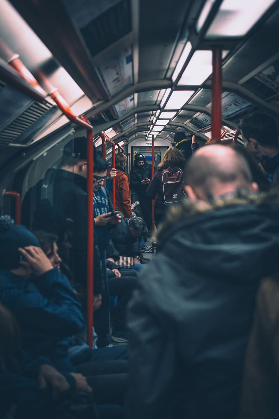 people inside train, crowded people inside train, subway, commute HD wallpaper