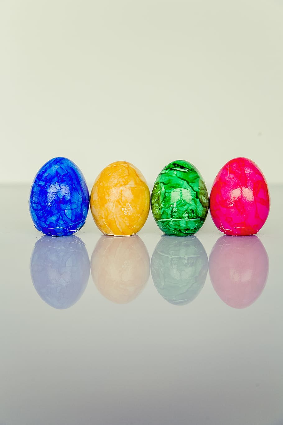 multicolored eggs, Easter Eggs, Colorful, easter egg painting HD wallpaper