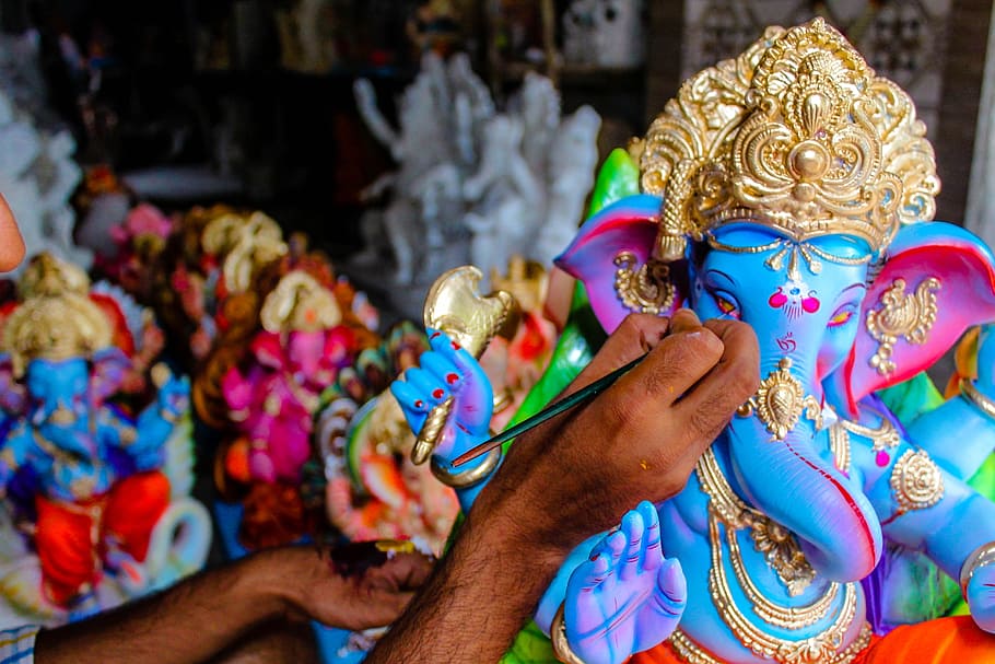 lord ganesh, sculpting, hinduism, god, human hand, multi colored, HD wallpaper